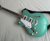 Gretsch G5622 Semi-Hollow Left-Handed
 - Image