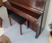 Piano en bon état intérieur. Besoin de régler
 - Image