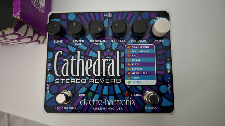 Reverb Cathedral - Imagen por defecto