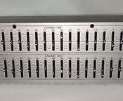 DBX 231S Graphic Equalizer
 - Image