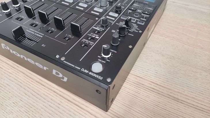 Pioneer DJ DJM-900 NXS2 con decksaver - Image3