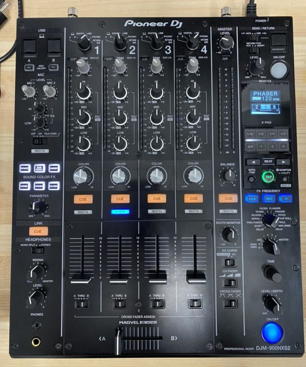 Pioneer DJ DJM-900 Nexus 2 - Imagen3