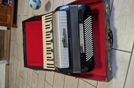 Fisarmonicha La Stradellina cromatica a piano. - Imagen