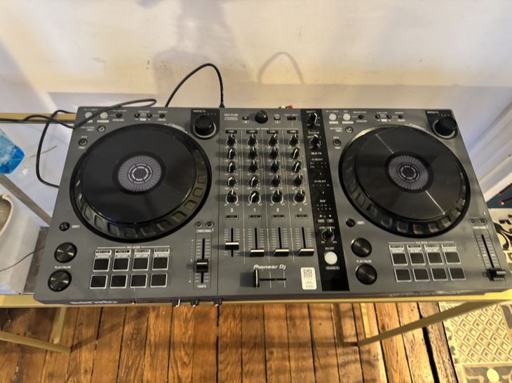 Controleur Pioneer FLX6 - Immagine5