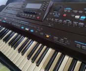 Órgano Roland E96 - Imagen