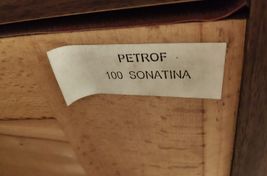Pianoforte Petrof 100 sonatina, ottime condizioni. - Imagen
