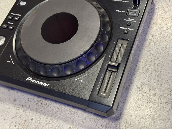Pioneer XDJ-1000 - Image3