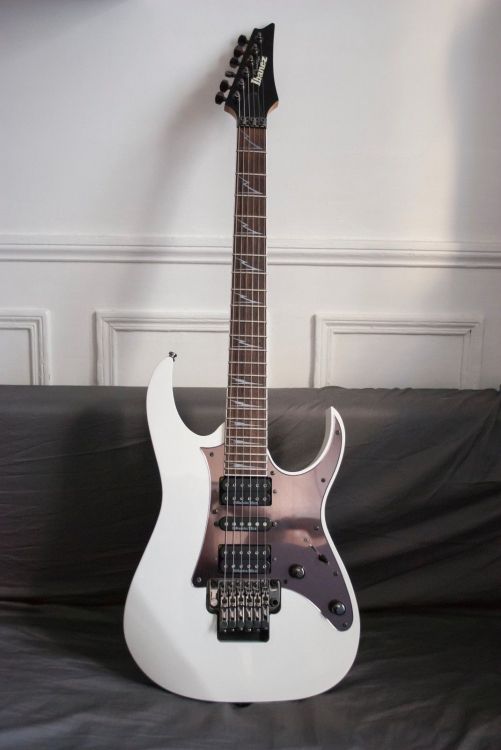 chitarra prestigio ibanez rg2550z - Image2