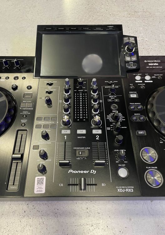 RESERVADA - Pioneer DJ XDJ-RX3 con flightcase - Imagen3