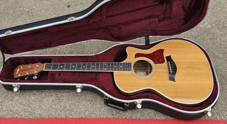 New Taylor 414CE Acoustic Guitar w/OHSC - Imagen por defecto