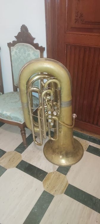 Tuba Meinl Weston 2145 Afinada en Do - Image3
