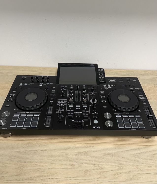 Pioneer DJ XDJ-RX3 - Imagen2