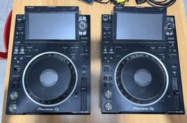 PIONEER CDJ 3000 PAAR
 - Bild