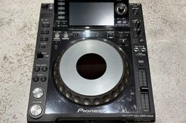 Pioneer CDJ-2000 Nexus
 - Bild