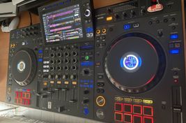 AlphaThetha XDJ AZ FLAWLESS
 - Bild