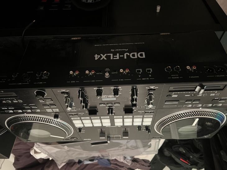 Pioneer DDJ REV7 - Image3