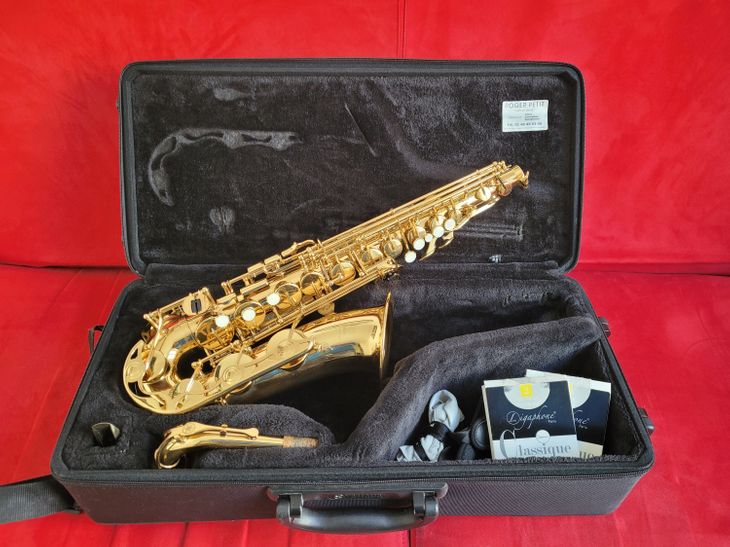 Sax Alto Yamaha YAS-280 - Imagen por defecto