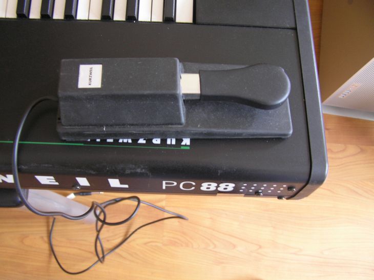 PC 88 KURZWEIL PIANO DIGITAL 88 TECLAS - Imagen4