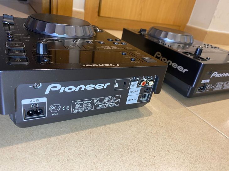 2x PIONEER CDJ350 PLATOS - Image3