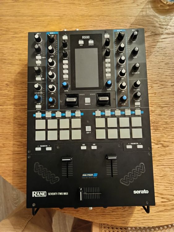 Vends Rane seventy two mk2 état neuf et d'origine - Imagen5
