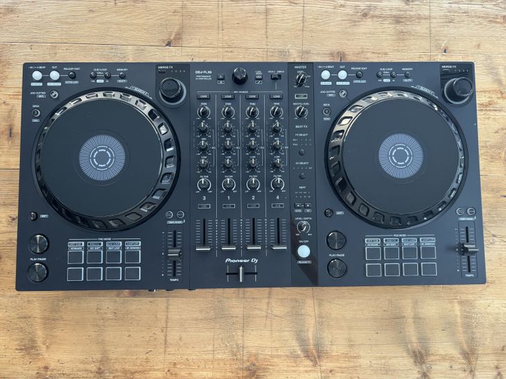 PIONEER DDJ FLX6 - Imagen por defecto