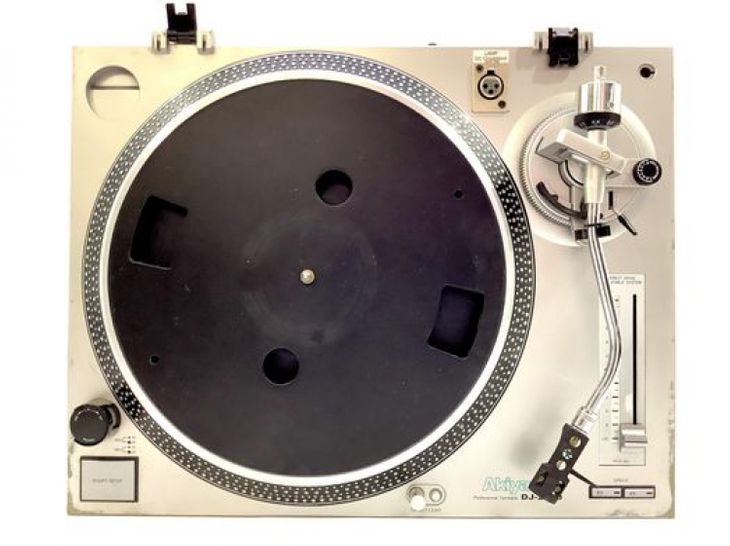 Akiyama DJ-2000 - Hauptbild der Anzeige