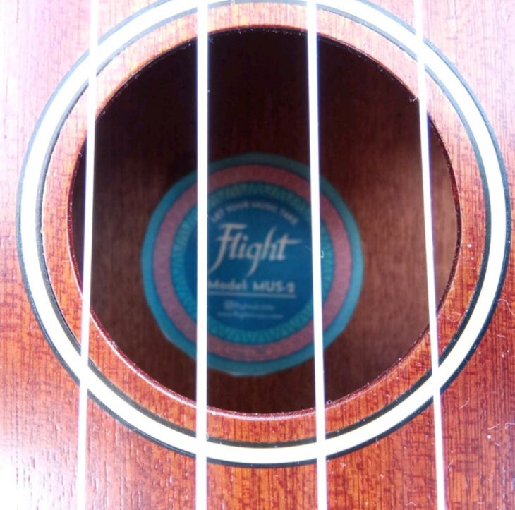 Ukelele soprano caoba maciza Flight MUS 2 - Image2