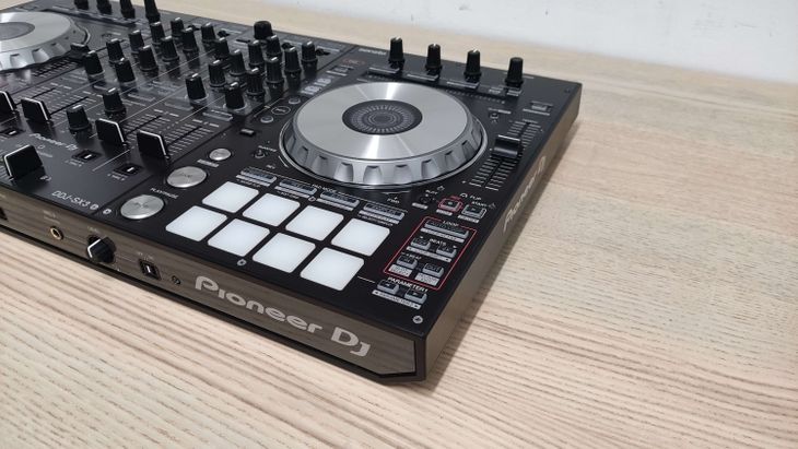 Pioneer DJ DDJ-SX3 - Image4