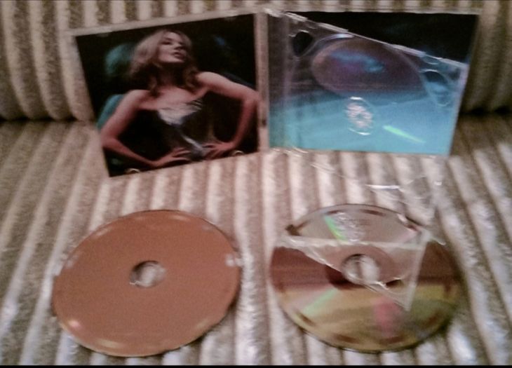 Kylie minogue Hits dvd edition. CD + DVD edición j - Imagen por defecto