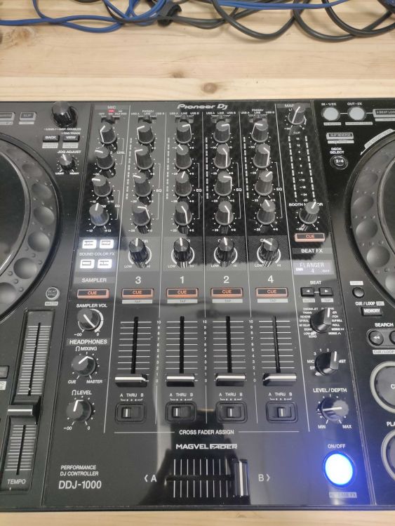 PIONEER DJ DDJ 1000 - Bild3