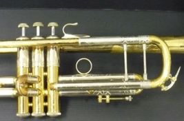 Trompeta Bach Stradivarius 37 Corporation - Imagen
