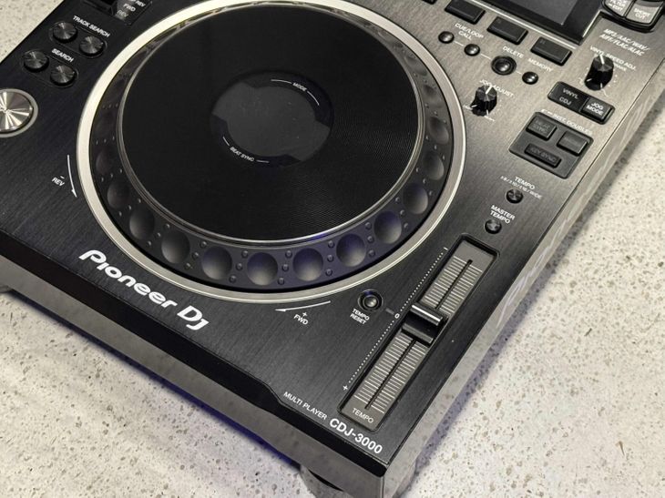Pioneer DJ CDJ-3000 - Image3