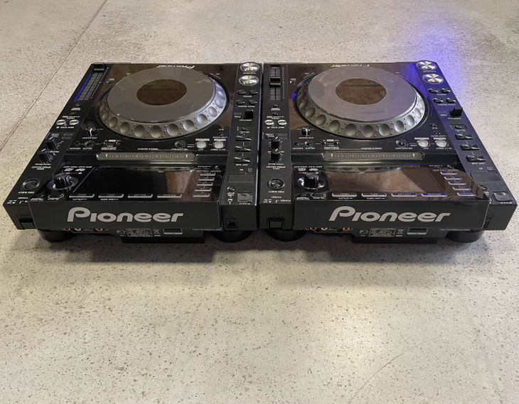 2x Pioneer CDJ-2000 Nexus - Image4