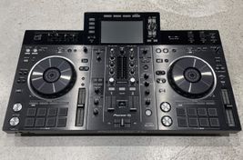 Pioneer DJ XDJ-RX2
 - Bild