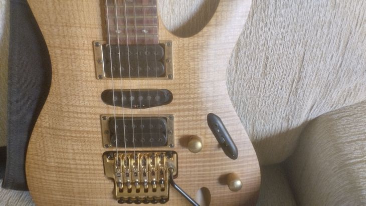 Guitarra Eléctrica Signature Herman Li (Ibanez) - Imagen3