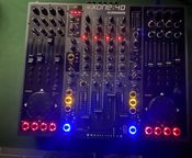 X-ONE:4D Professional DJ Mixer - Bild