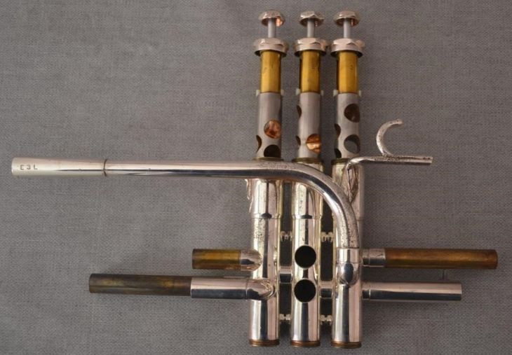 Trompeta Mib/Re Schilke E3L Plateada - Imagen3