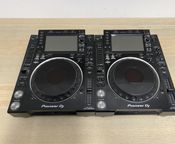 2x Pioneer DJ CDJ-2000 Nexus 2 avec flightcases
 - Image