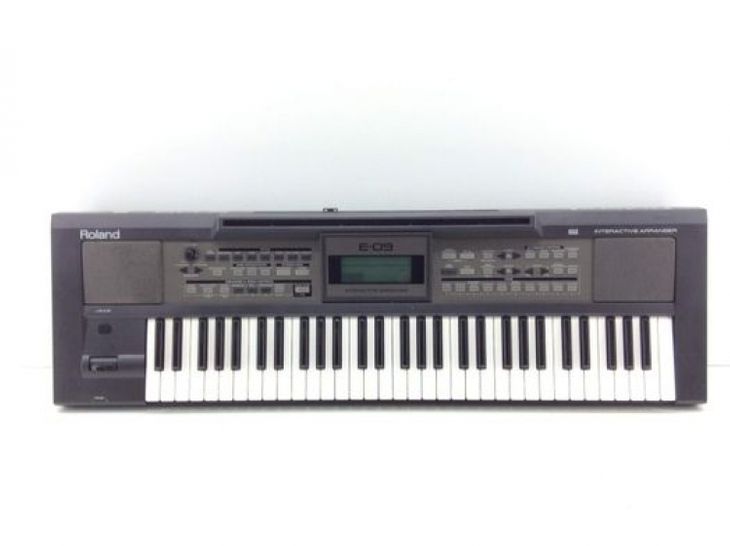 Roland E-09 - Image principale de l'annonce
