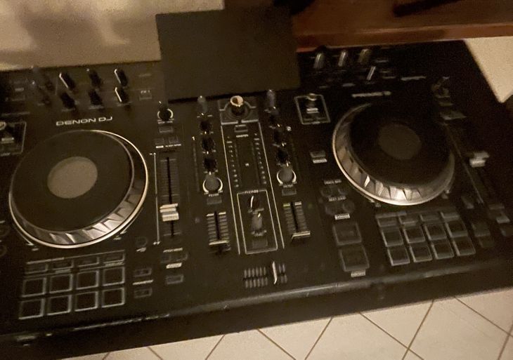 DENON DJ PRIME 2 - Immagine3