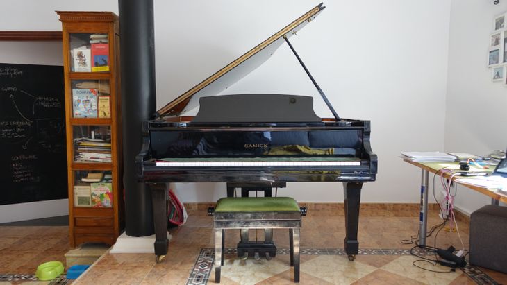 Piano de cola Samick SG-172 - Image3