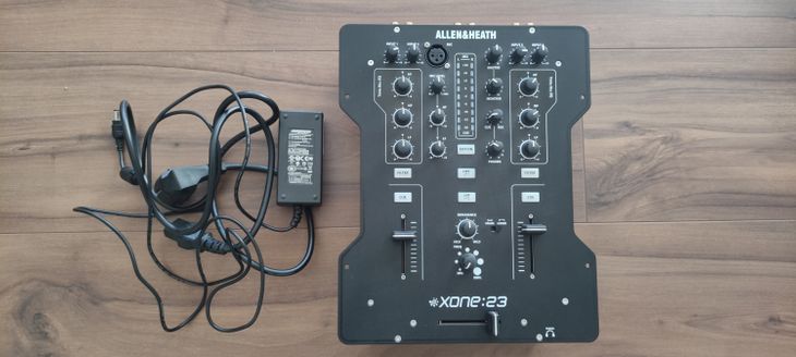 Allen & Heath 23 Mixer - Immagine2