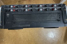 NAS Arraid con 8 Discos Duros - Imagen