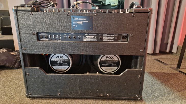 VOX Gitarrenverstärker AC30CC2 - Imagen4