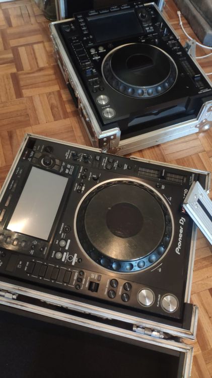 Cdj 2000 NX 2 x2 mas flight case - Imagen2