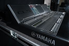 Yamaha CL5 + Rio3224-D2
 - Bild