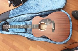 GUITARRA MARTIN D10 RETRO SAPELE - Imagen