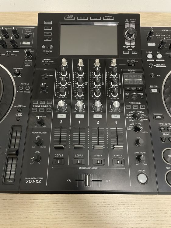 Pioneer DJ XDJ-XZ - Immagine3