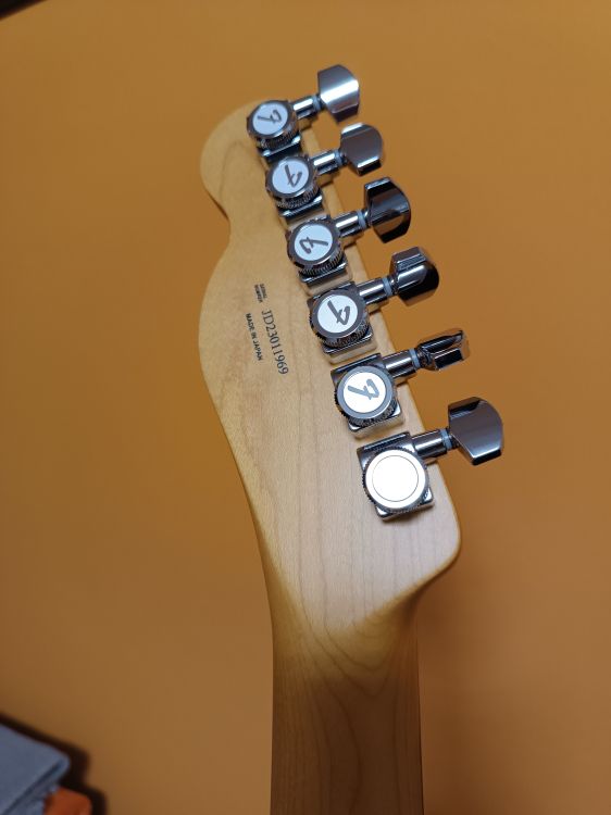 Fender Telecaster Elemental MIJ - Imagen3
