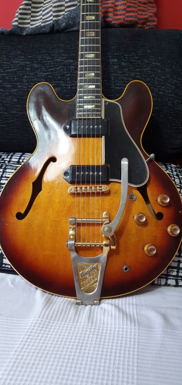 Gibson 330 td 1963 - Imagen por defecto